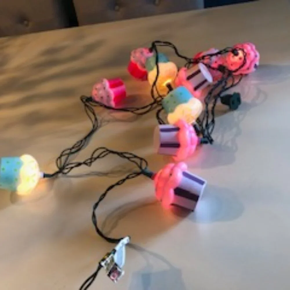 CUPCAKE LIGHT SET, 10 LIGHTS